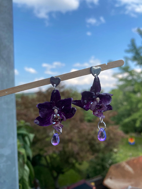 Small Black Dark Purple Orchid Stud Earrings Stainless Steel