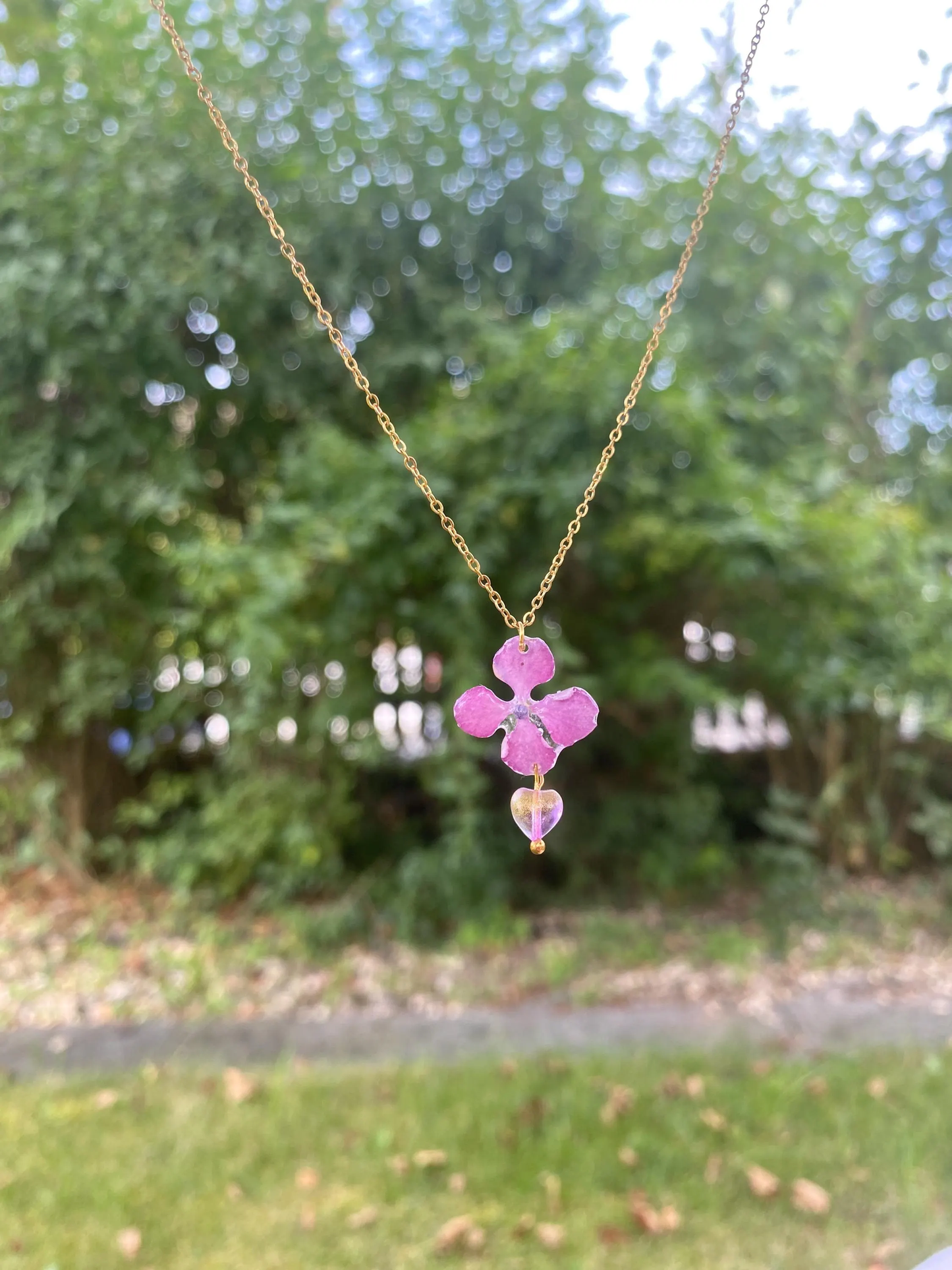 Hydrangea flower necklace with stainless steel elements