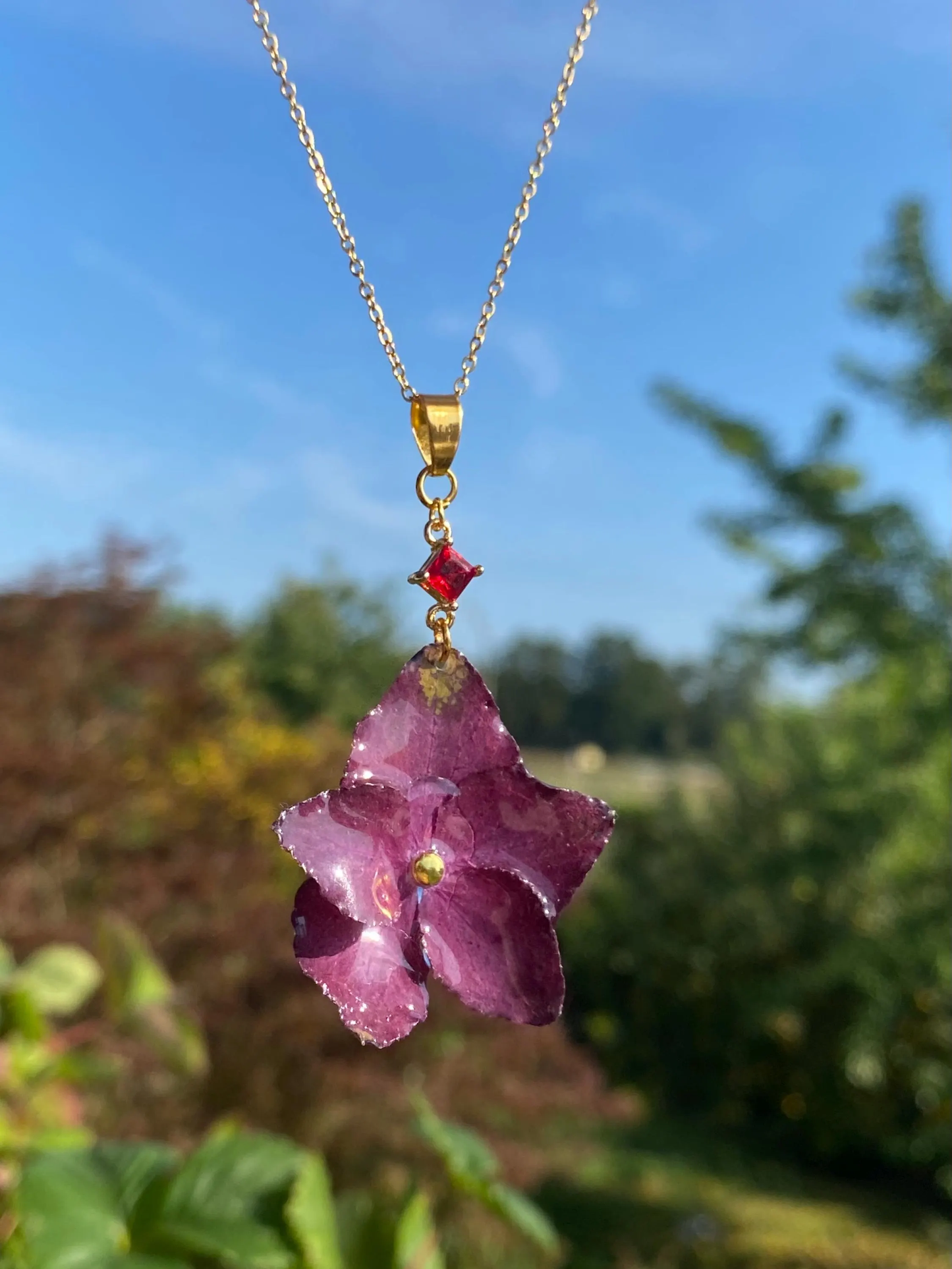 Hydrangea flower necklace with stainless steel elements